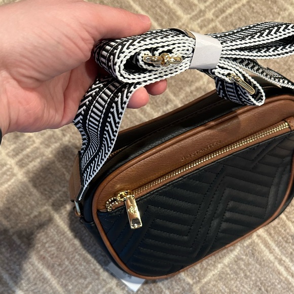 NEW Bostanten crossbody purse - Picture 2 of 8